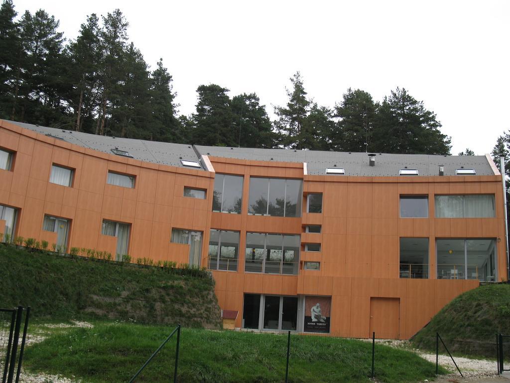 Family Hotel The Body Μπατάκ Εξωτερικό φωτογραφία
